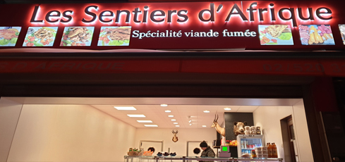 Cliente achat viande fumée Les Sentiers d Afrique